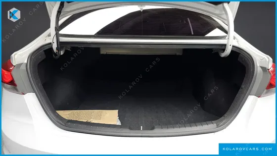 HYUNDAI ELANTRA (AVANTE) 1.6 GDI SMART