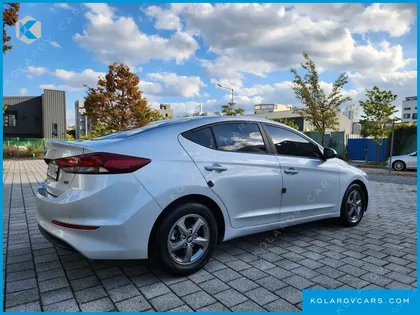 HYUNDAI ELANTRA (AVANTE) 1.6 GDI SMART