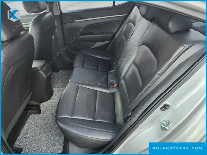 HYUNDAI ELANTRA (AVANTE) 1.6 GDI SMART