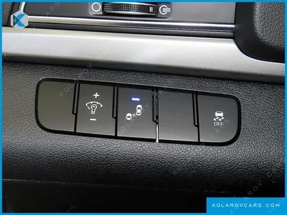 HYUNDAI ELANTRA (AVANTE) 1.6 GDI VALUE PLUS