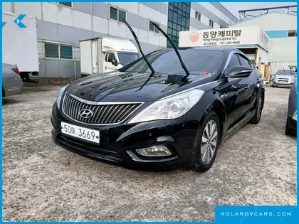 HYUNDAI GRANDEUR PREMIUM