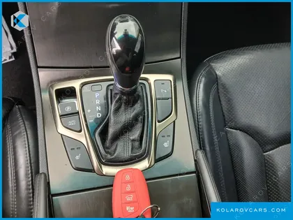 HYUNDAI GRANDEUR PREMIUM
