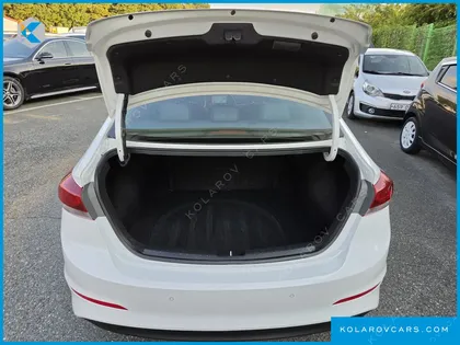 HYUNDAI ELANTRA (AVANTE) 1.6 GDI VALUE PLUS