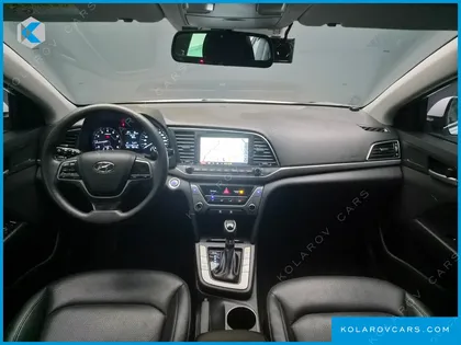 HYUNDAI ELANTRA (AVANTE) 1.6 GDI SMART