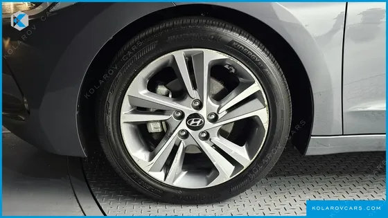 HYUNDAI ELANTRA (AVANTE) 1.6 GDI VALUE PLUS