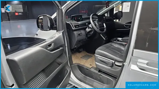 HYUNDAI STARIA HEV 1.6 CARGO 5-SEATER
