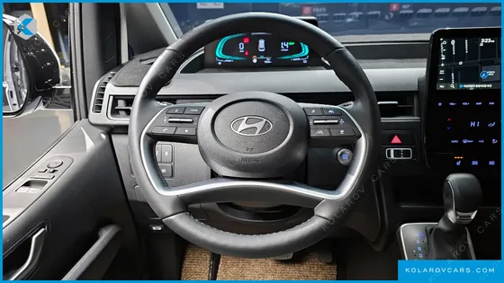 HYUNDAI STARIA HEV 1.6 CARGO 5-SEATER