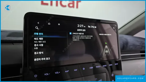 HYUNDAI STARIA 4WD LOUNGE 9-SEATER
