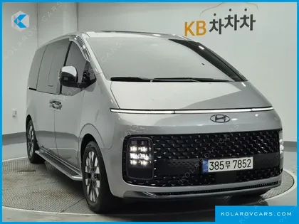 HYUNDAI STARIA L3.5 LOUNGE 7-SEATER