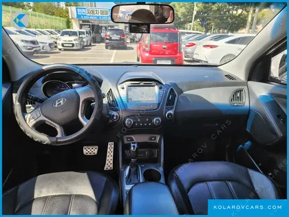 HYUNDAI TUCSON DIESEL(E-VGT) 4WD