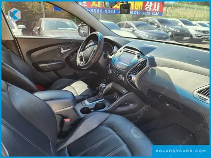 HYUNDAI TUCSON DIESEL(E-VGT) 4WD