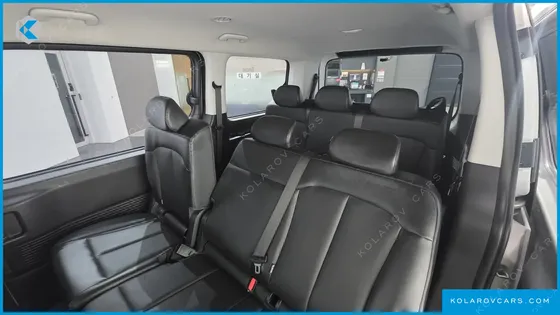 HYUNDAI STARIA TOURER 9-SEATER