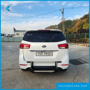 KIA CARNIVAL 6-SEATER WHEELCHAIR LIFT