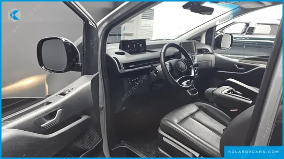 HYUNDAI STARIA TOURER 9-SEATER