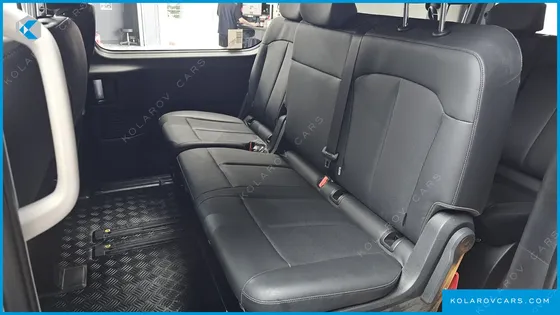 HYUNDAI STARIA TOURER 9-SEATER