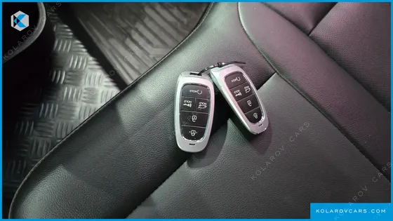 HYUNDAI STARIA 4WD TOURER 9-SEATER
