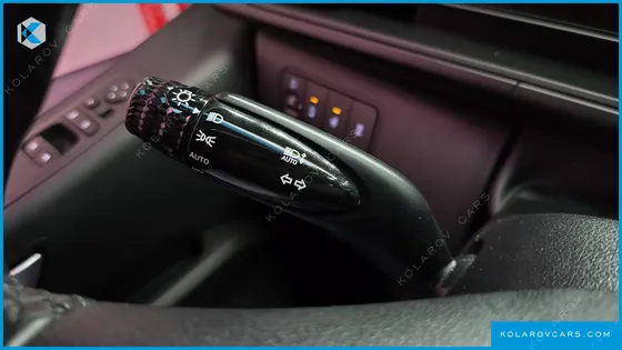 HYUNDAI STARIA 4WD TOURER 9-SEATER