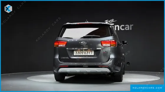 KIA CARNIVAL 9-SEATER LUXURY