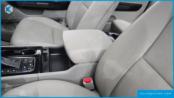 KIA CARNIVAL 9-SEATER PRESTIGE