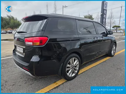 KIA CARNIVAL 9-SEATER PRESTIGE