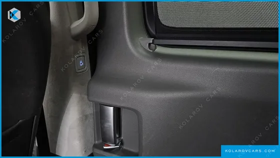 HYUNDAI STARIA L3.5 LOUNGE 9-SEATER