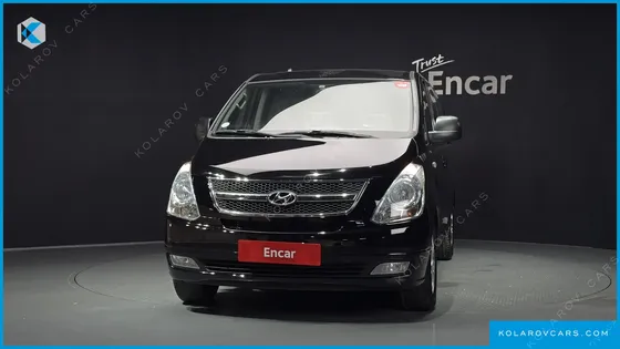 HYUNDAI STAREX 5-SEATER VAN