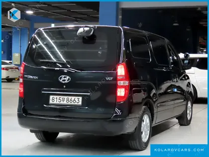 HYUNDAI STAREX 3-SEATER VAN