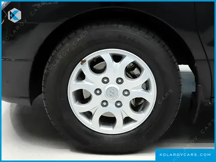 HYUNDAI STAREX 3-SEATER VAN