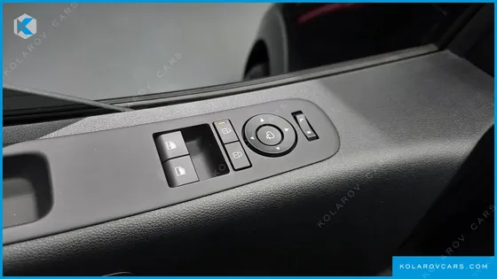 HYUNDAI STARIA HEV 1.6T TOURER 9-SEATER