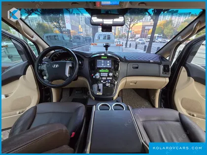 HYUNDAI STAREX 4WD LIMOUSINE