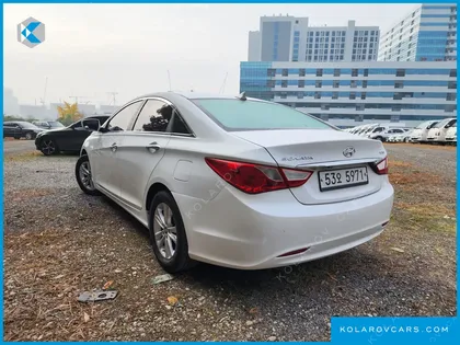 HYUNDAI SONATA LPI TOP
