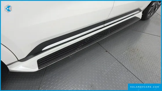 KIA CARNIVAL DIESEL 9-SEATER SIGNATURE