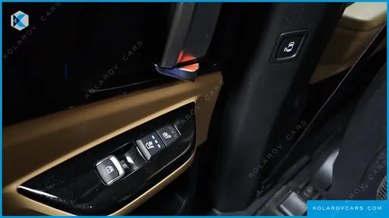 KIA CARNIVAL DIESEL 7-SEATER NOBLESSE