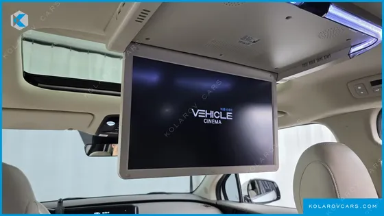 KIA CARNIVAL DIESEL 9-SEATER SIGNATURE