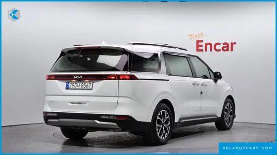 KIA CARNIVAL GASOLINE 9-SEATER SIGNATURE