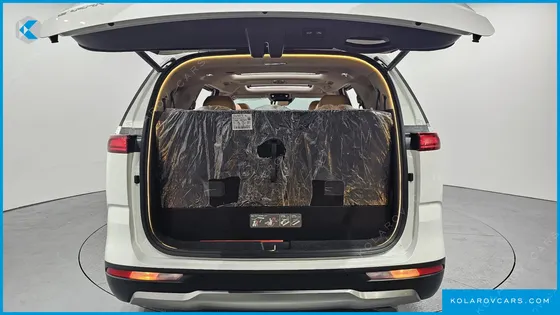 KIA CARNIVAL GASOLINE 9-SEATER SIGNATURE