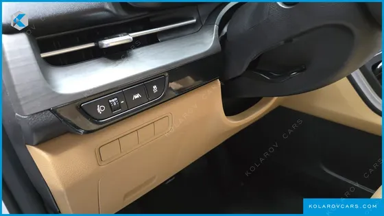 KIA CARNIVAL DIESEL 11-SEATER PRESTIGE