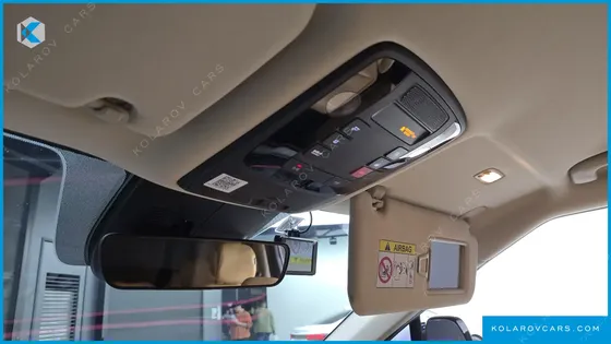 KIA CARNIVAL DIESEL 11-SEATER PRESTIGE