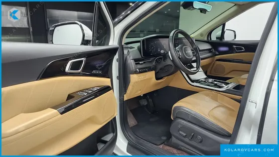 KIA CARNIVAL DIESEL 7-SEATER SIGNATURE
