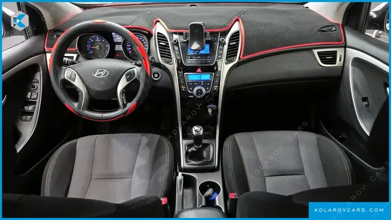 HYUNDAI I30 DIESEL 1.6 VGT UNIQUE