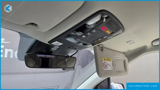 KIA CARNIVAL DIESEL 9-SEATER NOBLESSE