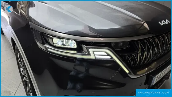 KIA CARNIVAL DIESEL 9-SEATER NOBLESSE