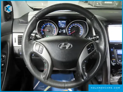 HYUNDAI I30 DIESEL 1.6 VGT UNIQUE