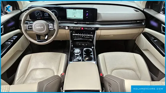 KIA CARNIVAL GASOLINE 9-SEATER SIGNATURE