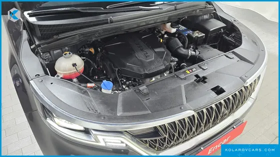 KIA CARNIVAL DIESEL 7-SEATER SIGNATURE