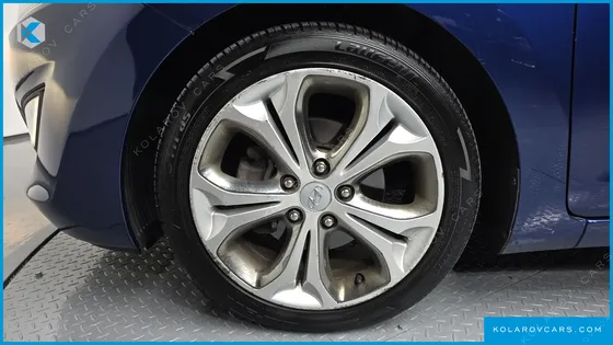 HYUNDAI I30 DIESEL 1.6 VGT EXTREME