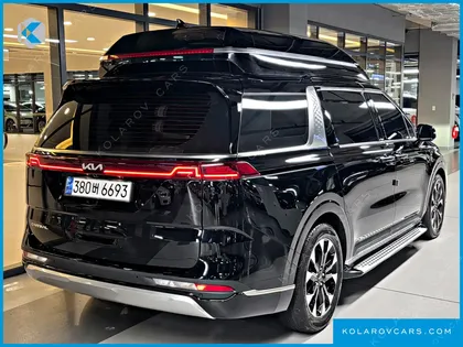 KIA CARNIVAL GASOLINE 7-SEATER HI-LIMOUSINE