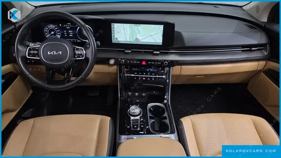 KIA CARNIVAL DIESEL 9-SEATER SIGNATURE