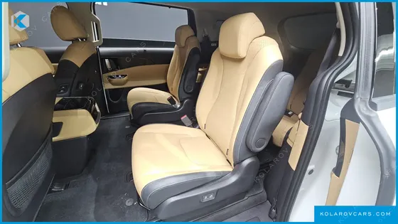KIA CARNIVAL DIESEL 9-SEATER NOBLESSE