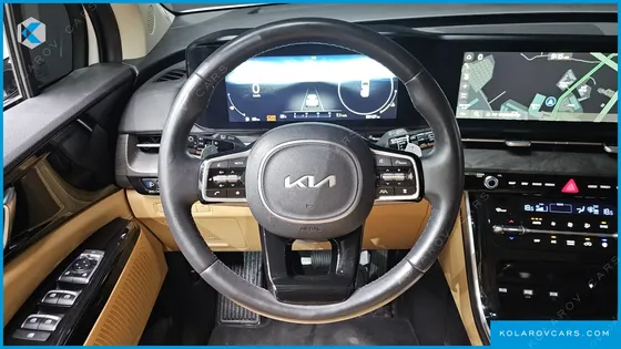 KIA CARNIVAL DIESEL 9-SEATER NOBLESSE